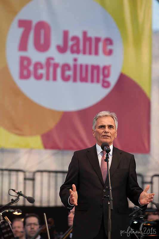 Werner Faymann Heldenplatz 8.5.2015