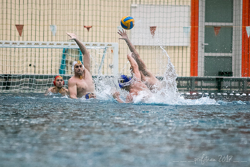 wasserball-99-von-151.jpg